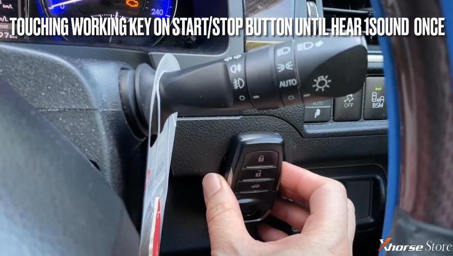 Xhorse VVDI Key Tool Plus Key Programming for Toyota Camry2015