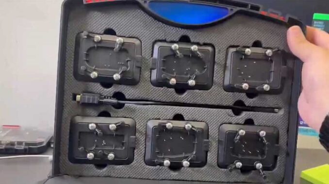 xhorse-vvdi-key-tool-unlock-key-with-renew-adapter-guide (1) Xhorse VVDI Key Tool Unlock Key with Renew Adapter